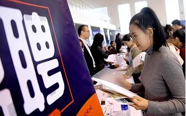 ������ѧ���ؿ��������У�в��ȿӣ�����칫��У԰�������������ϰ��������롱